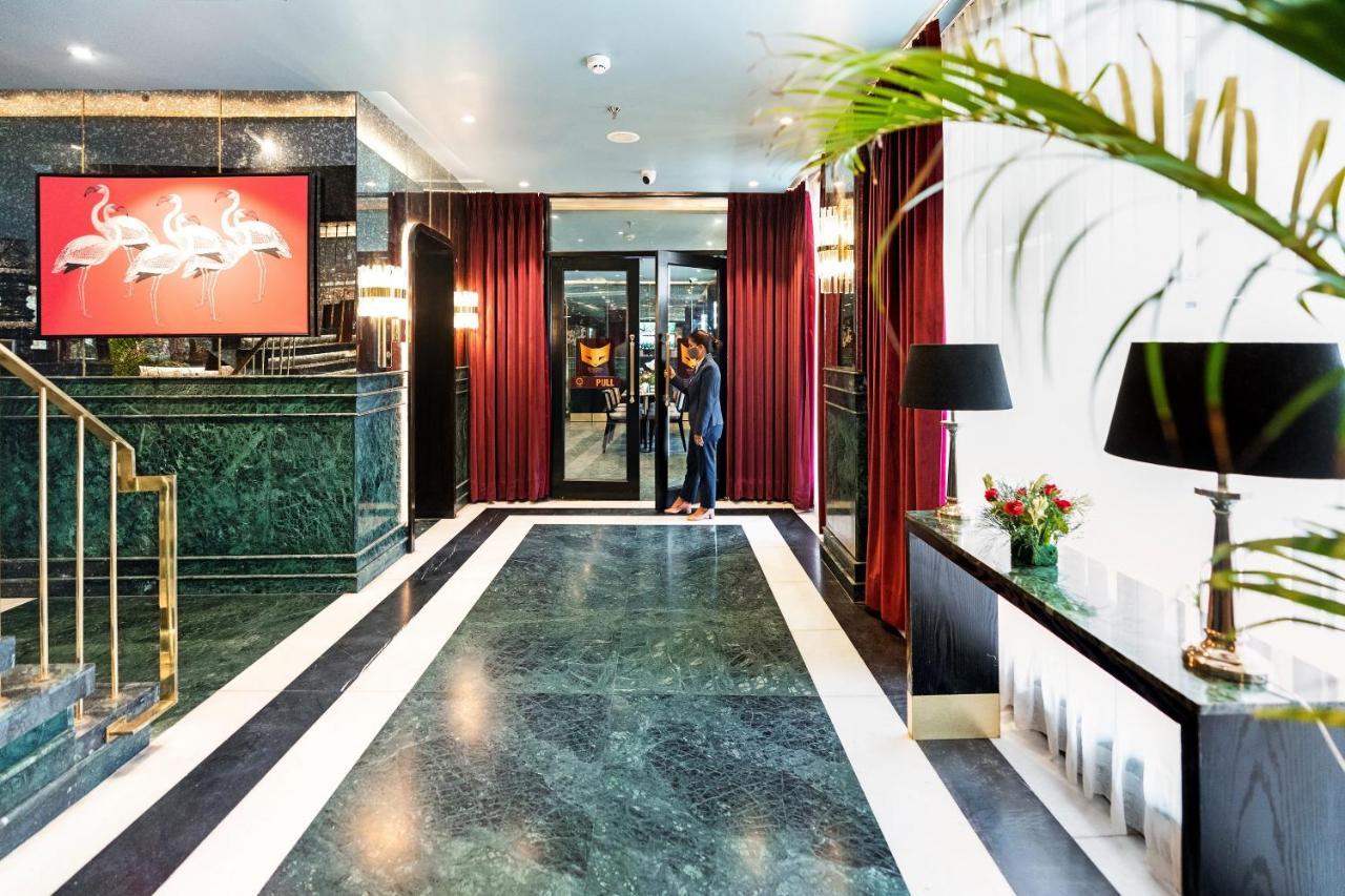 Foxoso Hotel, Delhi Airport Ню Делхи Екстериор снимка