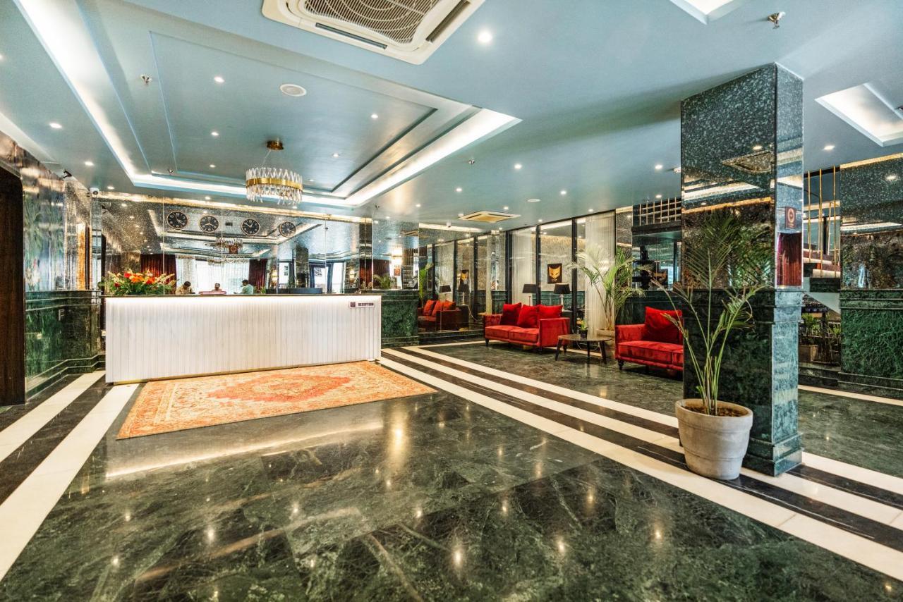 Foxoso Hotel, Delhi Airport Ню Делхи Екстериор снимка