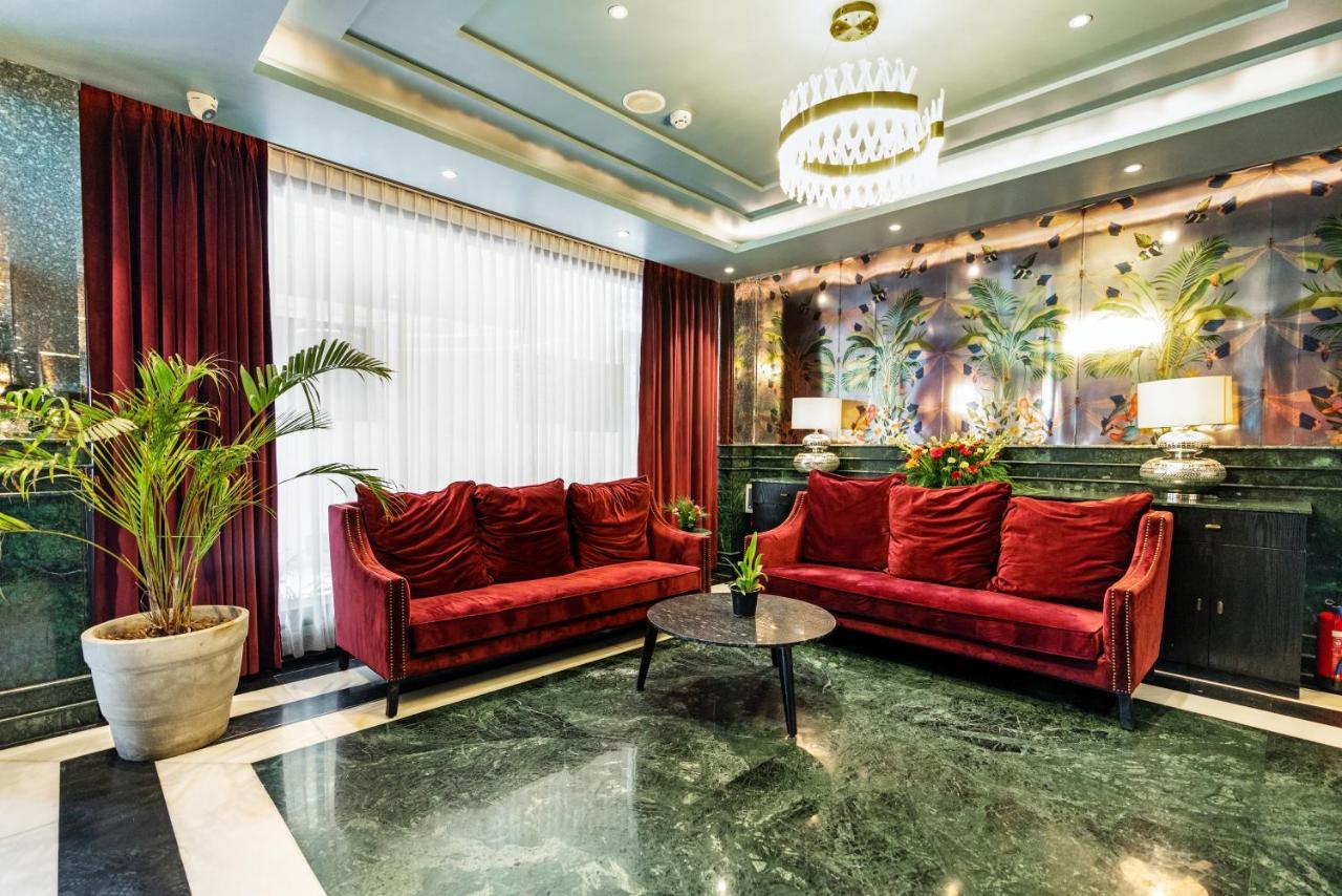 Foxoso Hotel, Delhi Airport Ню Делхи Екстериор снимка