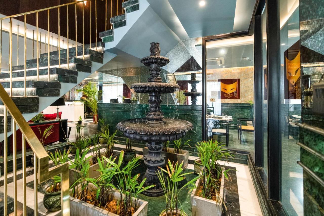 Foxoso Hotel, Delhi Airport Ню Делхи Екстериор снимка