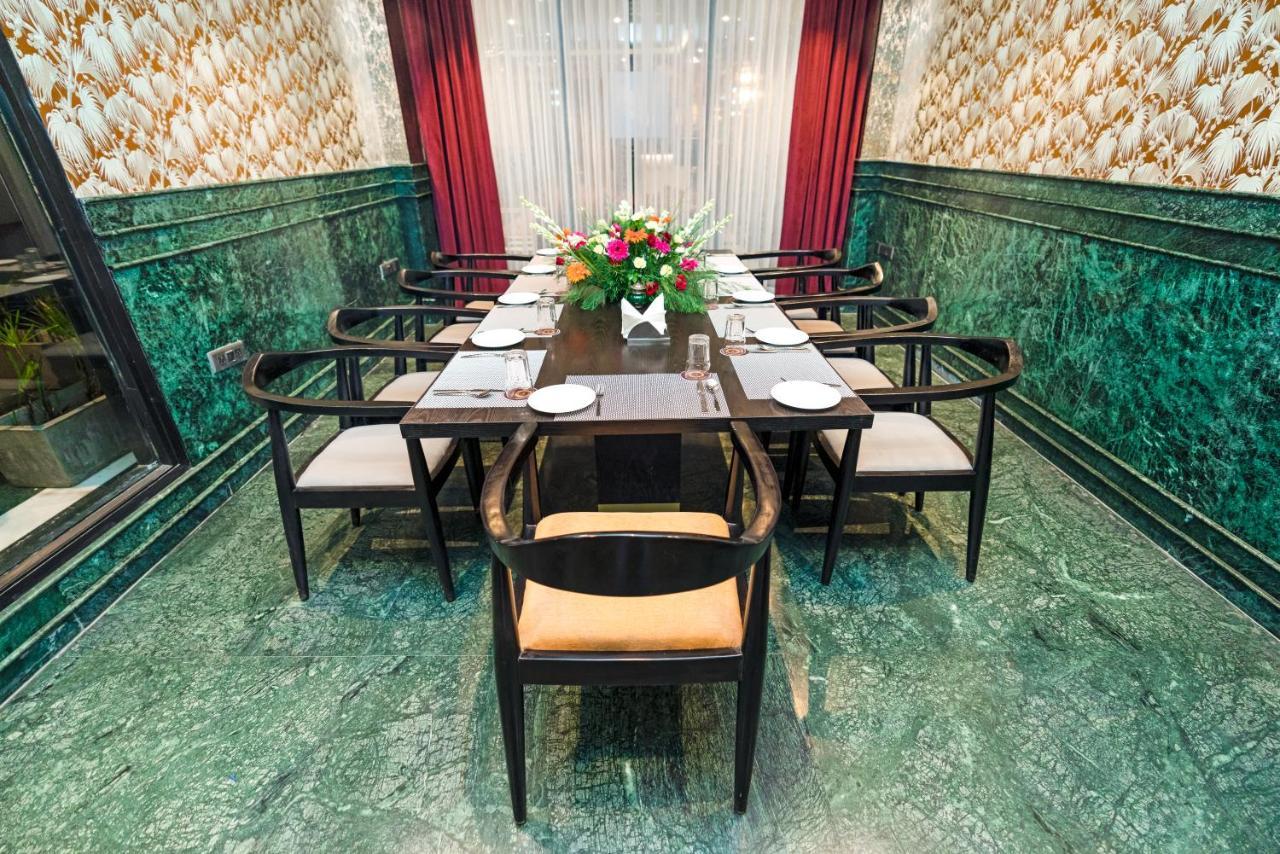 Foxoso Hotel, Delhi Airport Ню Делхи Екстериор снимка