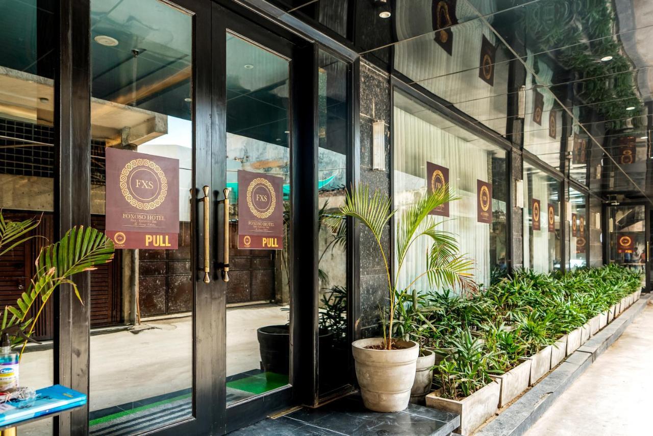 Foxoso Hotel, Delhi Airport Ню Делхи Екстериор снимка