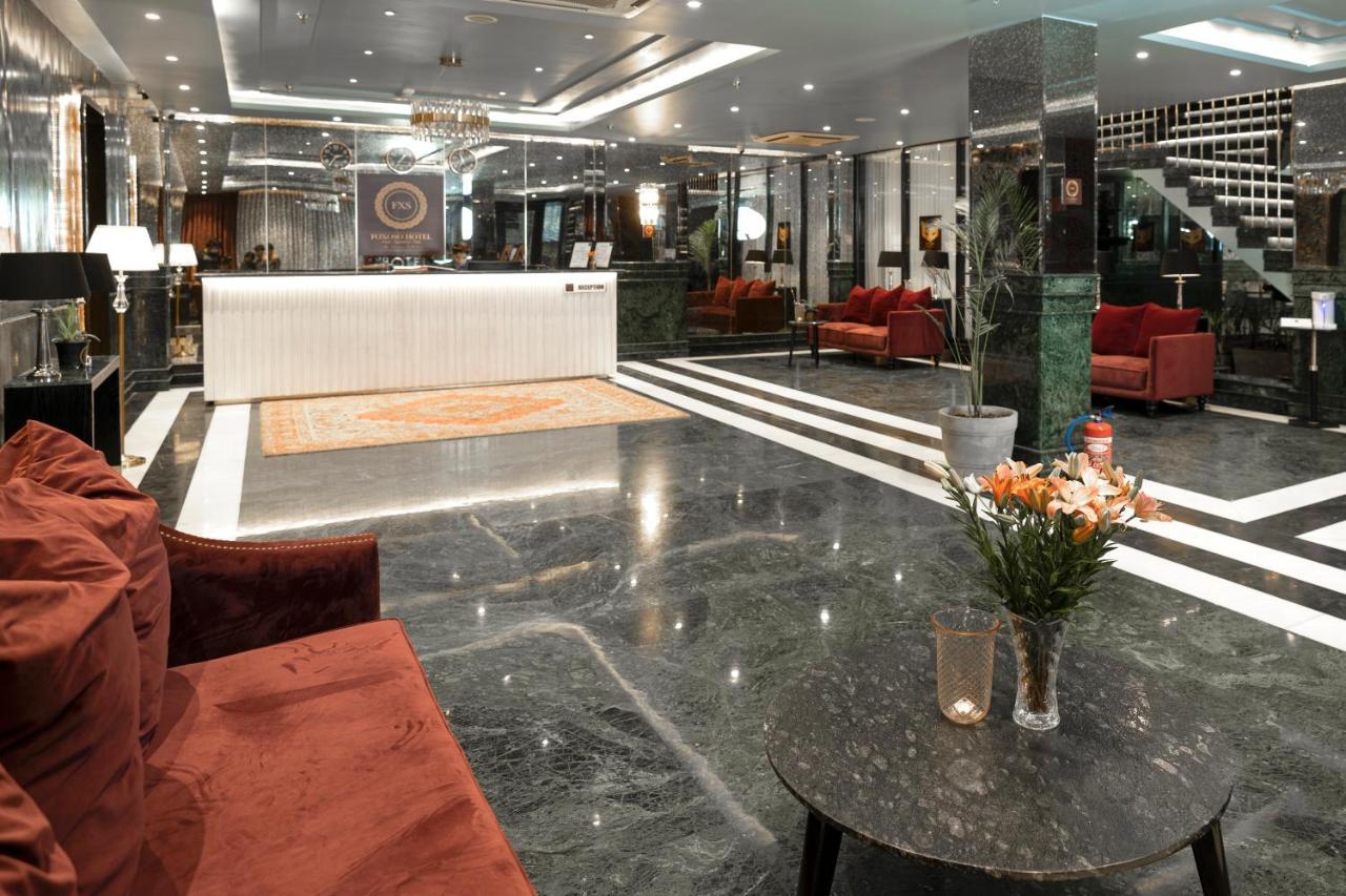 Foxoso Hotel, Delhi Airport Ню Делхи Екстериор снимка