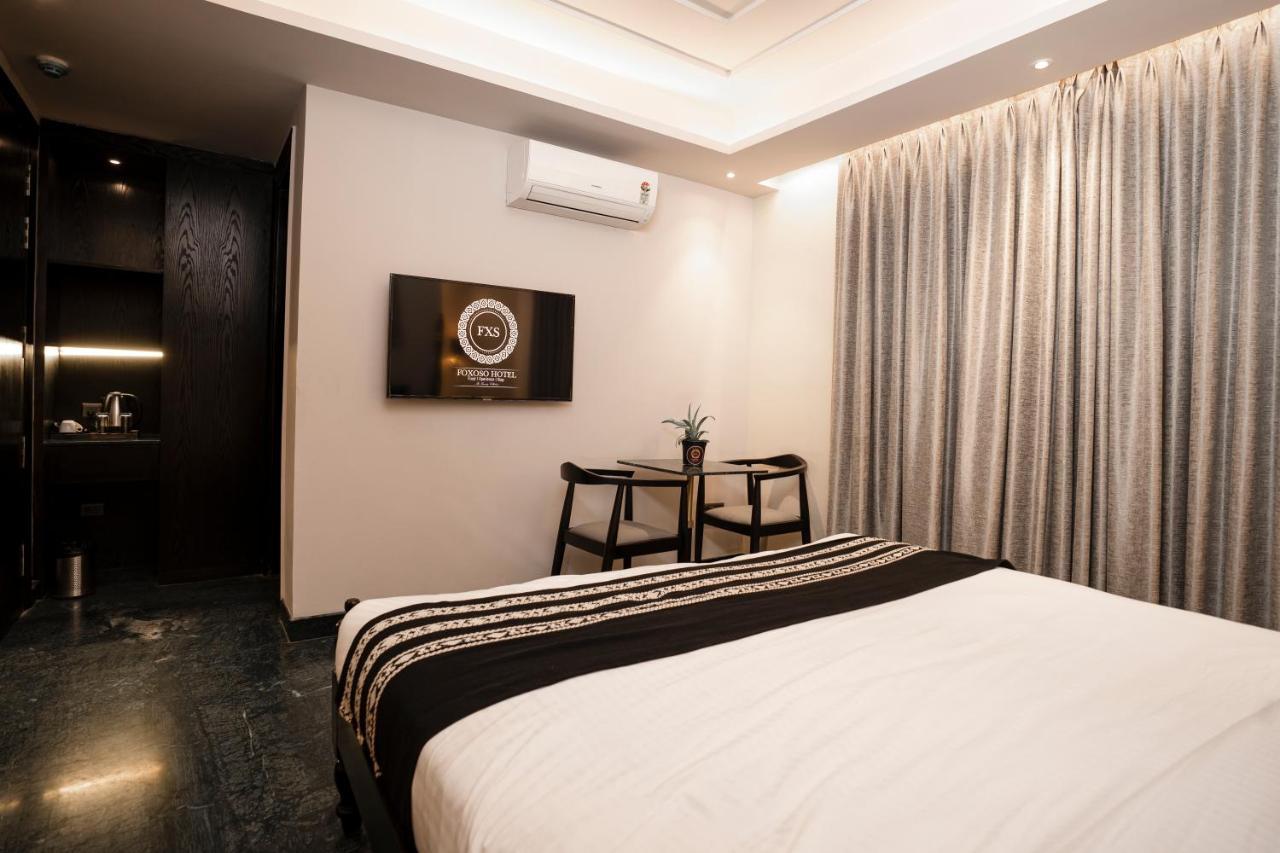 Foxoso Hotel, Delhi Airport Ню Делхи Екстериор снимка